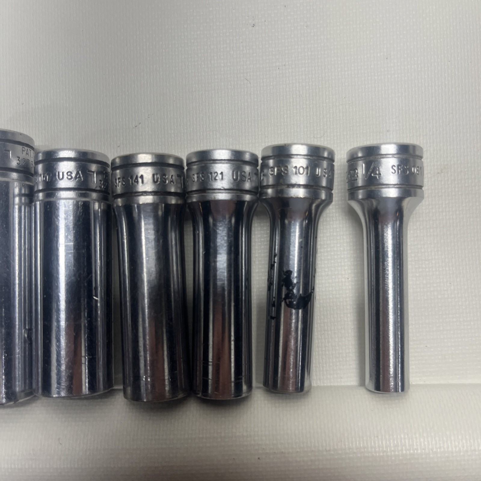 Snap-on 10-Piece 3/8″ Drive 6-Point Deep Chrome SAE Socket Set 1/4-13/16”211SFSY