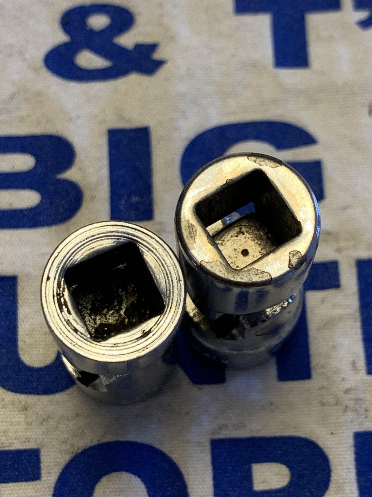 Vintage Vlchek USA 3/8″ Drive 12pt 1/2″ & 9/16″ Swivel Sockets 2616 & 2618