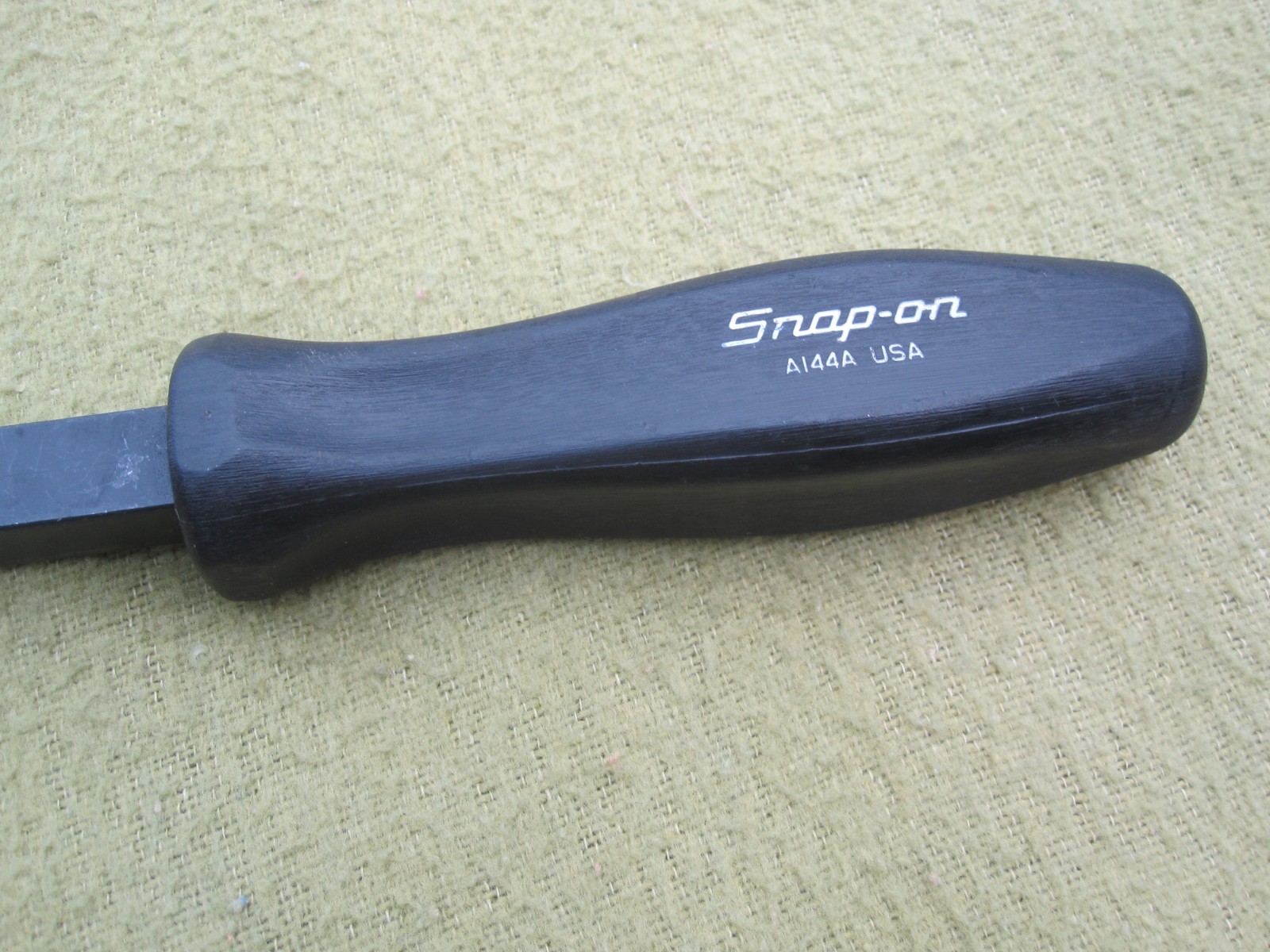 Snap On A144A Flywheel Turning Turner Tool USA Black Hard Handle