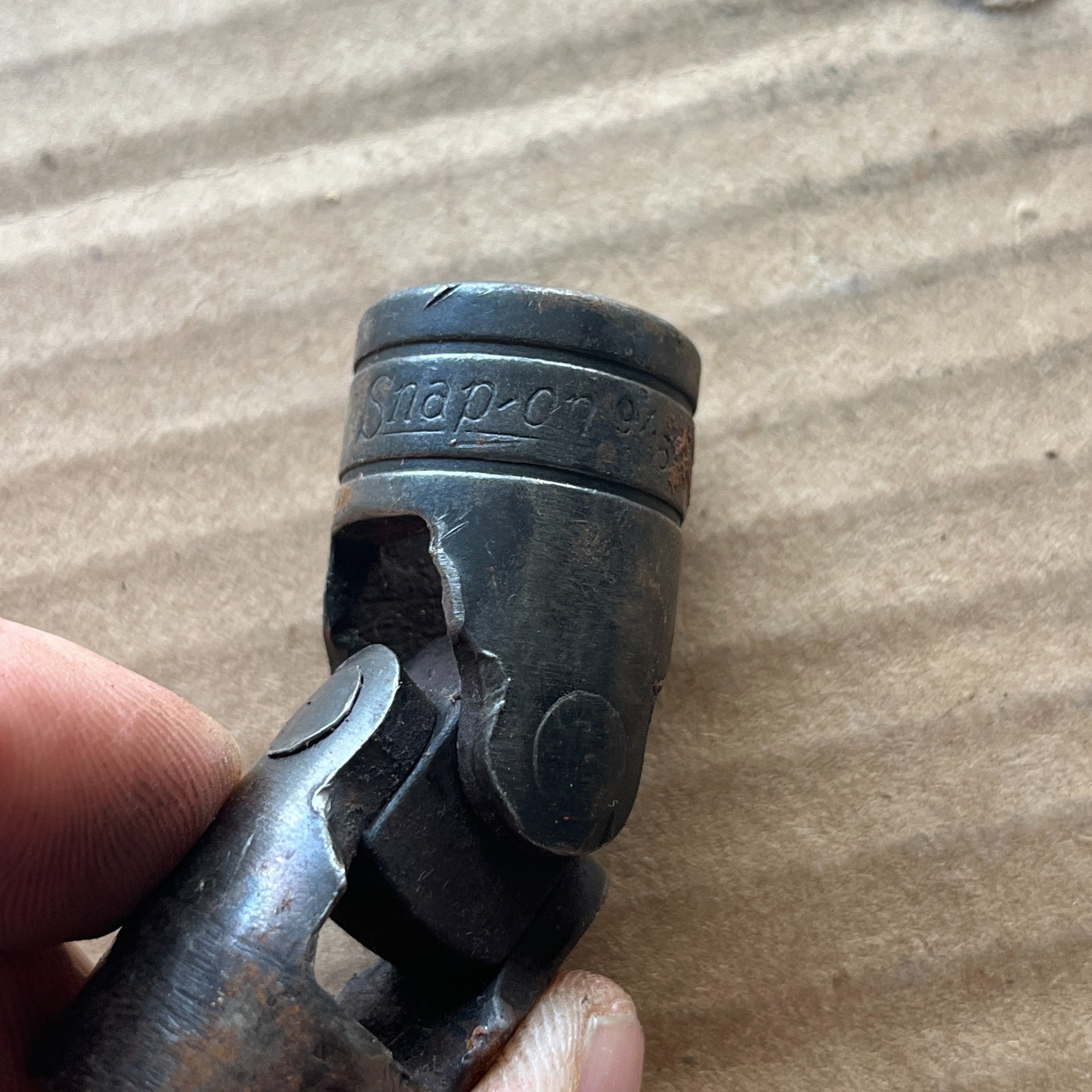 Snap-on Vintage SAE 1/2″ Drive 9/16″ Swivel Joint Socket 6 Point PU-18 Some wear