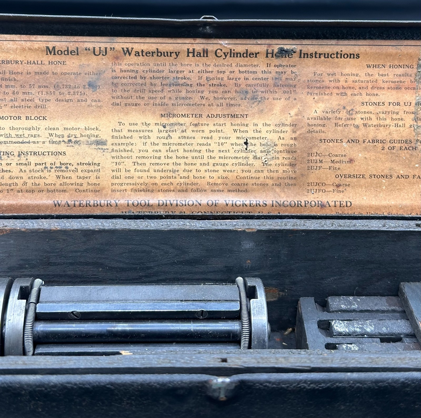 Vintage Waterbury Hall Model UJ Engine Cylinder Hone Complete Kit w Stones