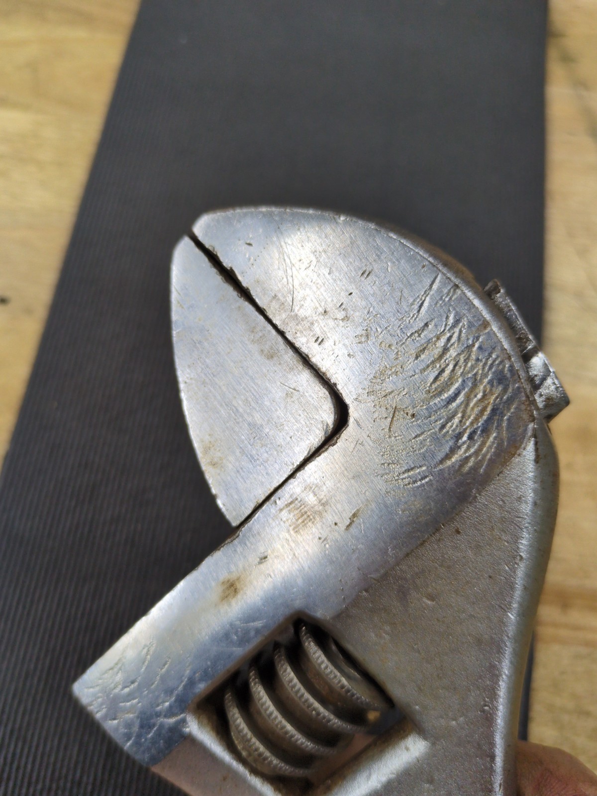 Mac Aj15a 15″ Crescent Adjustable Wrench