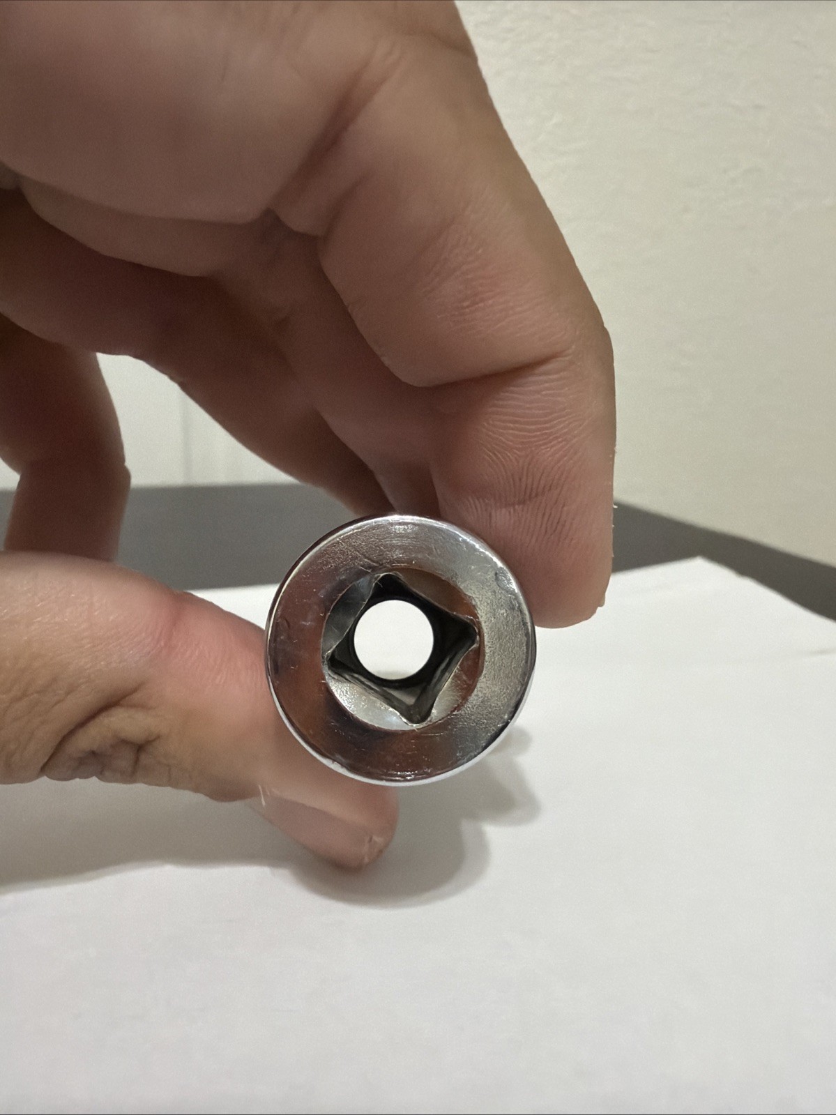 Snap-on 3/8″ Drive 6-Point Metric 19 mm Flank Drive Deep Socket SFSM19