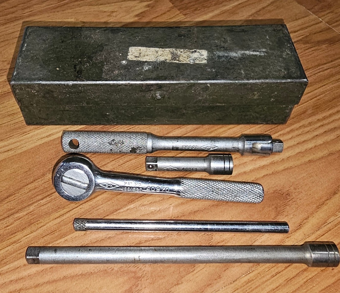 SK Tools Sherman Klove 16 Piece Vintage Socket Set 3/16″ – 7/16″