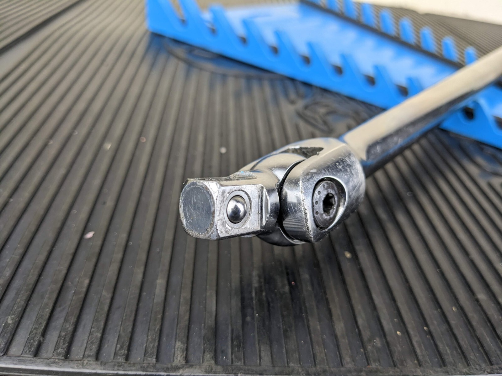 #be296 Snap On 1/2″ Drive 18″ Long Standard Handle Breaker Bar SN18B