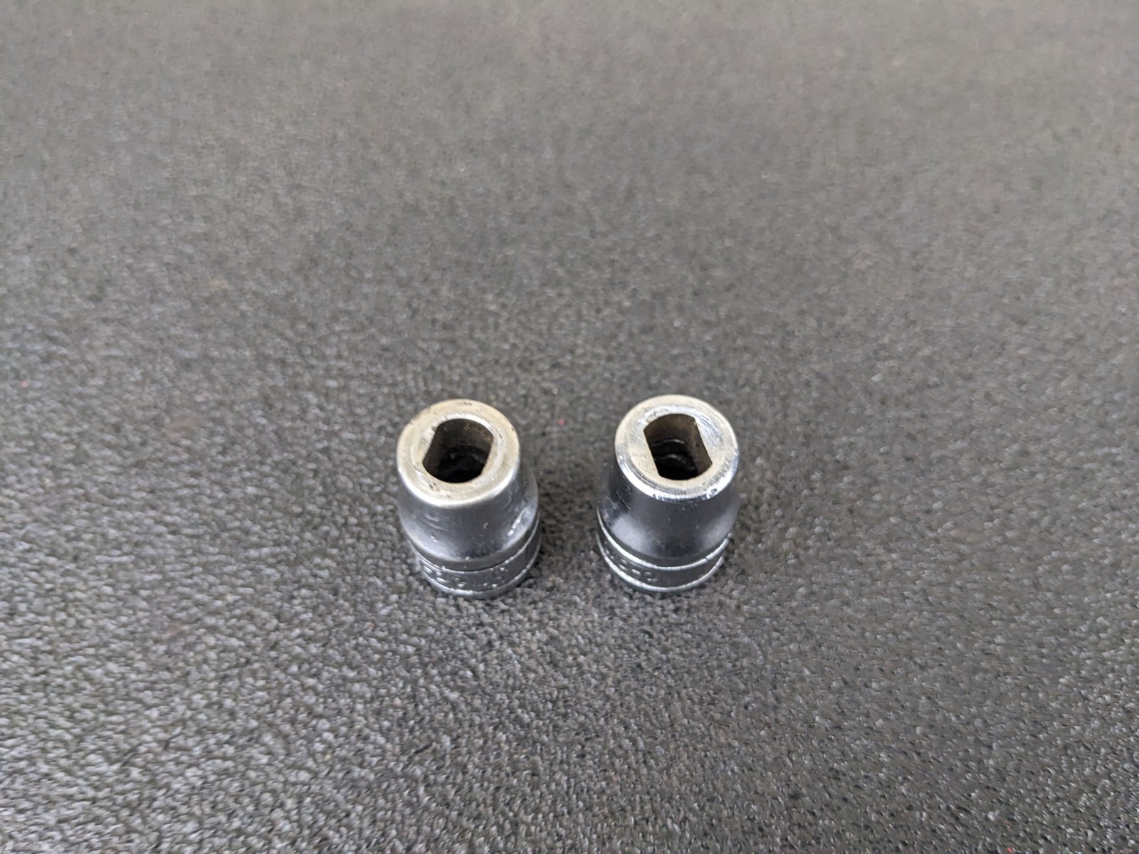 #bp334 Snap-on Underline USA Shock Absorber Sockets A137, A138