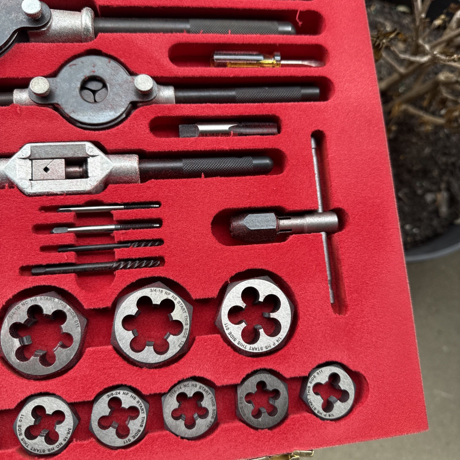 Bosch 96502 HSS High Speed Steel 58-Piece Tap & Die Set (COMPLETE)