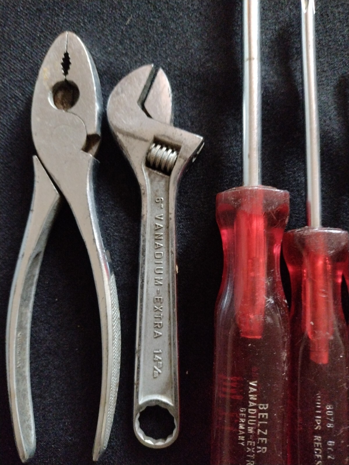 BELZER 8078(GR.3, GR.2, GR.1, GR.0) PHILLIPS SCREWDRIVERS & WRENCH 6″ & Pliers