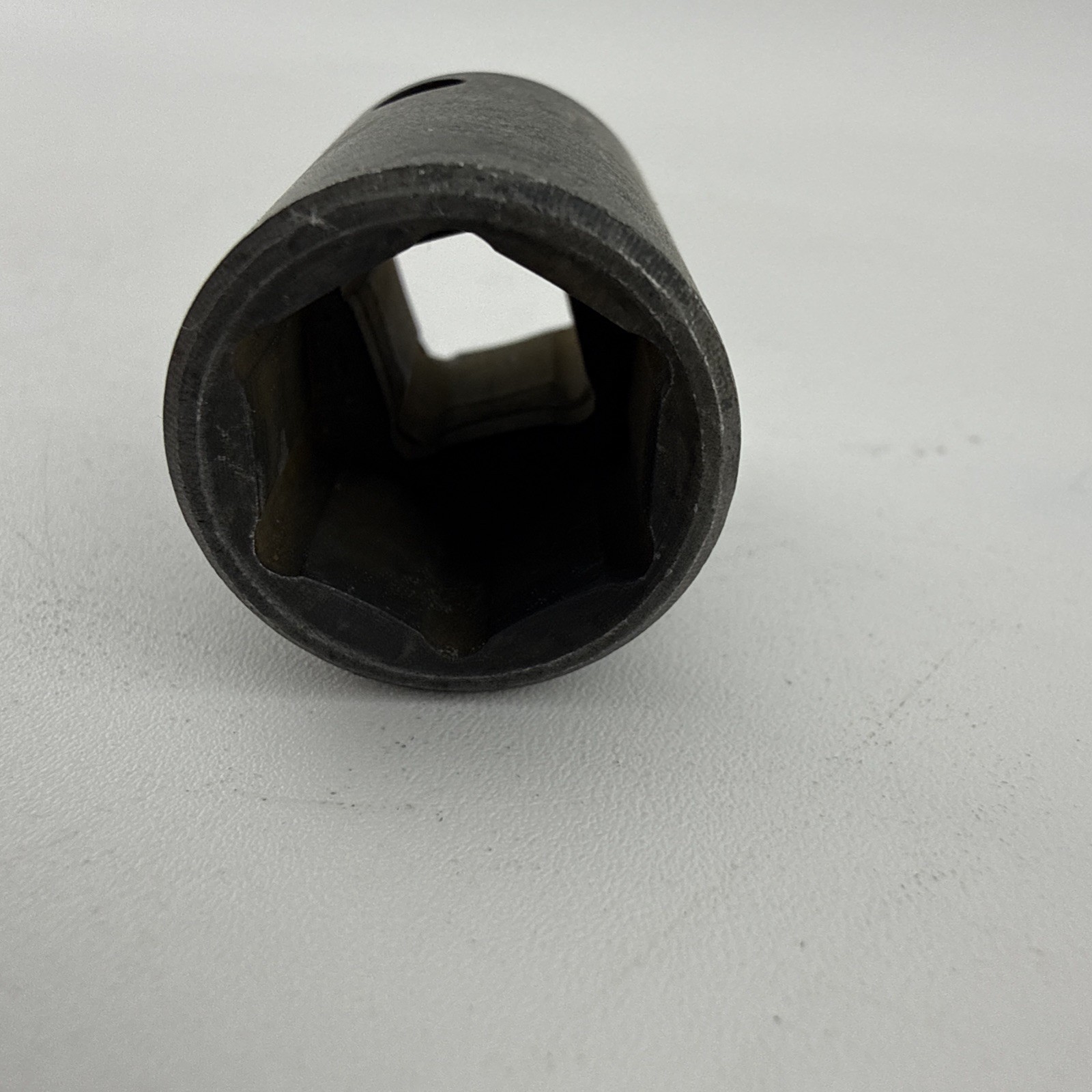 Makita 3/8″ Drive 15mm Metric 6-Point Impact Socket Black Oxide