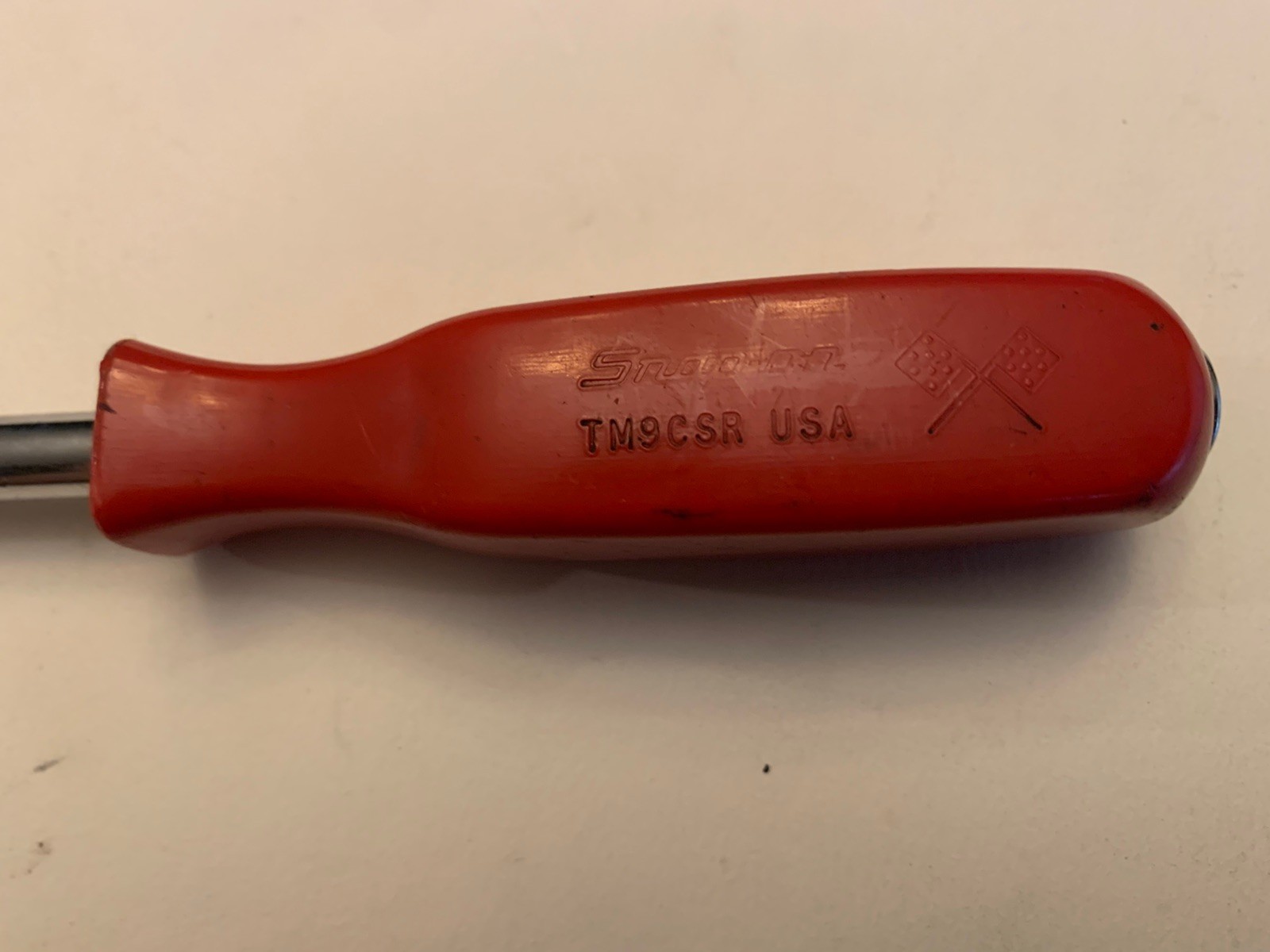 Snap-on Tools USA RARE RED 1/4″ Drive 9” Length Standard Shank Driver TM9CSR