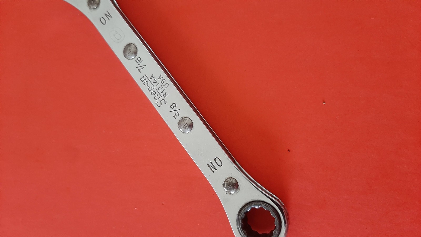 Snap-on Tools USA 3/8 x 7/16″ Double Box Ratcheting Wrench R1214A Owner Mark