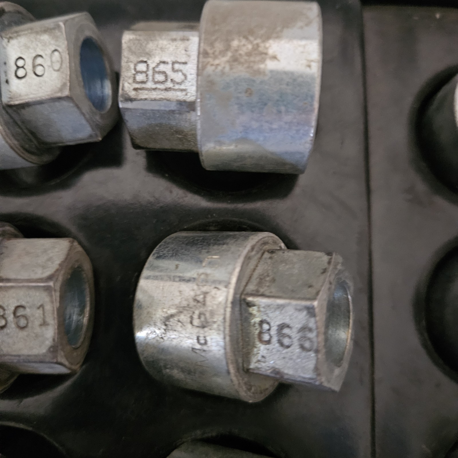 Rotunda Master Service Tool Set For Locking Lug Nuts