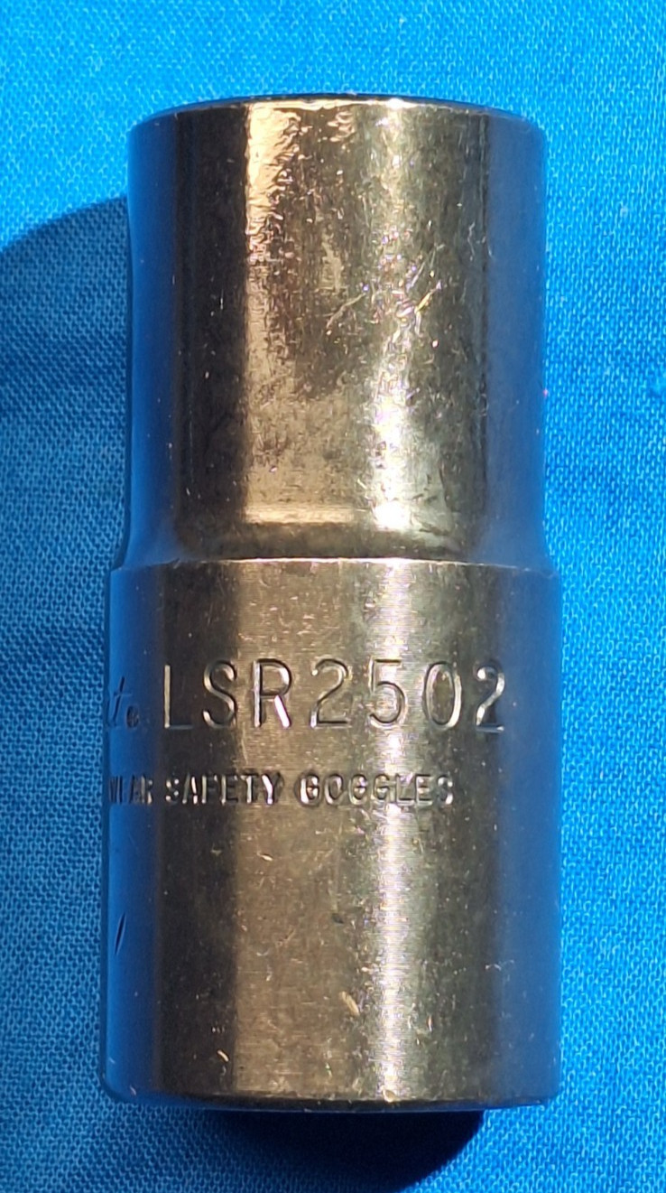 Blue-Point LSR2502 7/8″ damaged Lug nut Lock Flip Twist Socket 1/2″ Drive