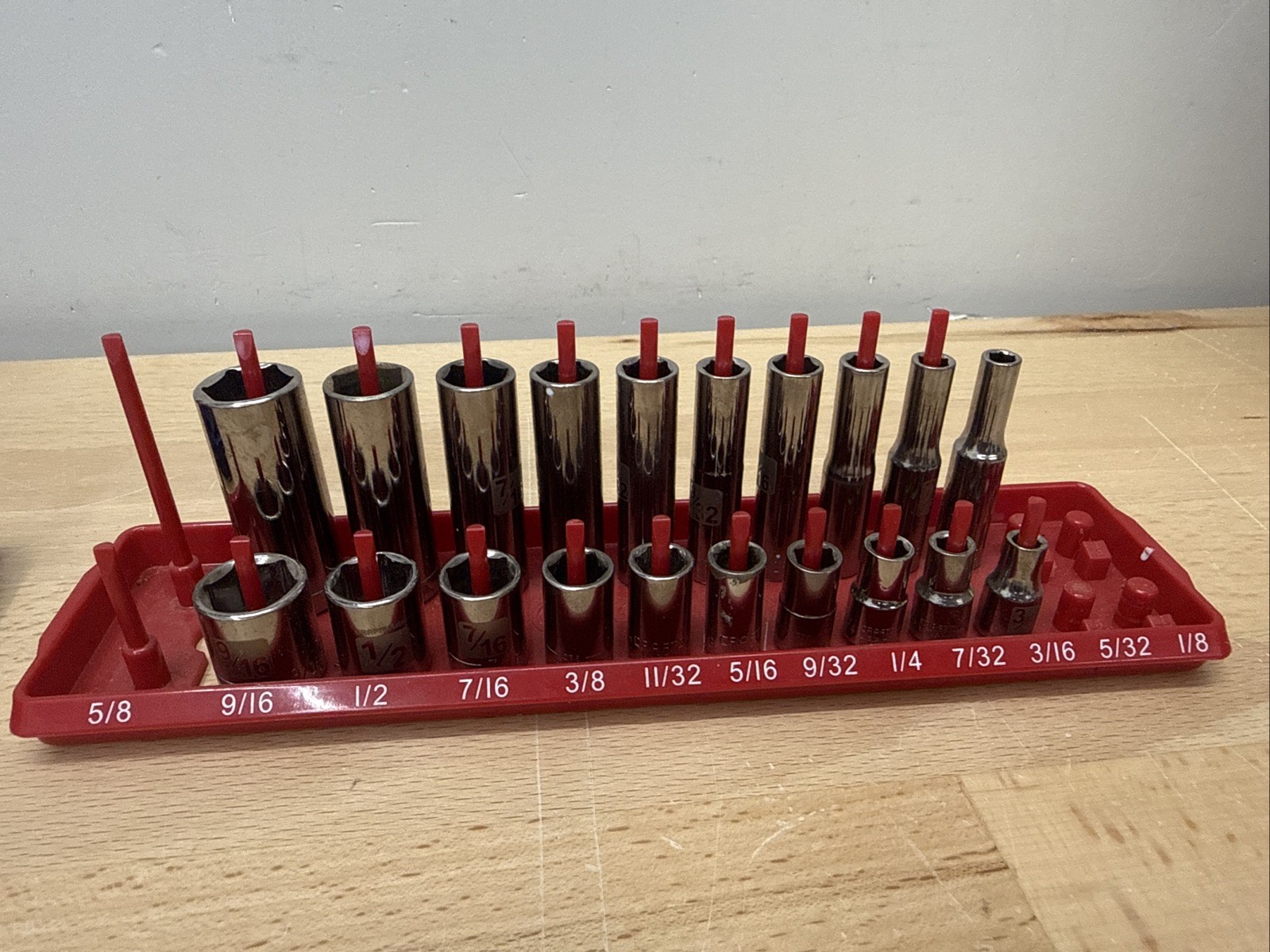 Craftsman 1/4″ Drive SAE & Metric Vintage 49pc Socket Set Deep & Shallow Ratchet