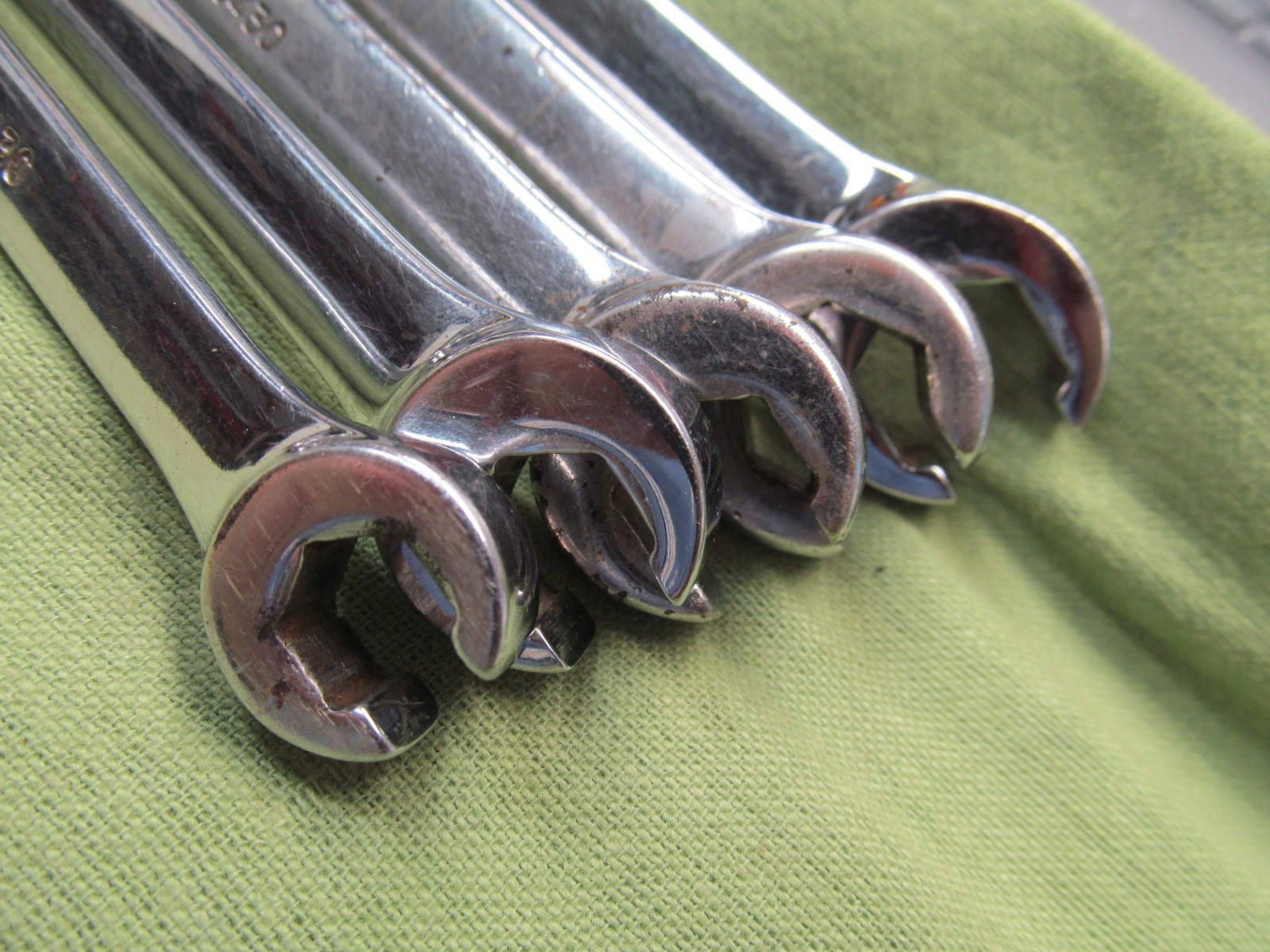 Set of 5 Vtg. Snap-on Underline 6pt Flare / Open End Wrench Set – 3/8″ thru 5/8″