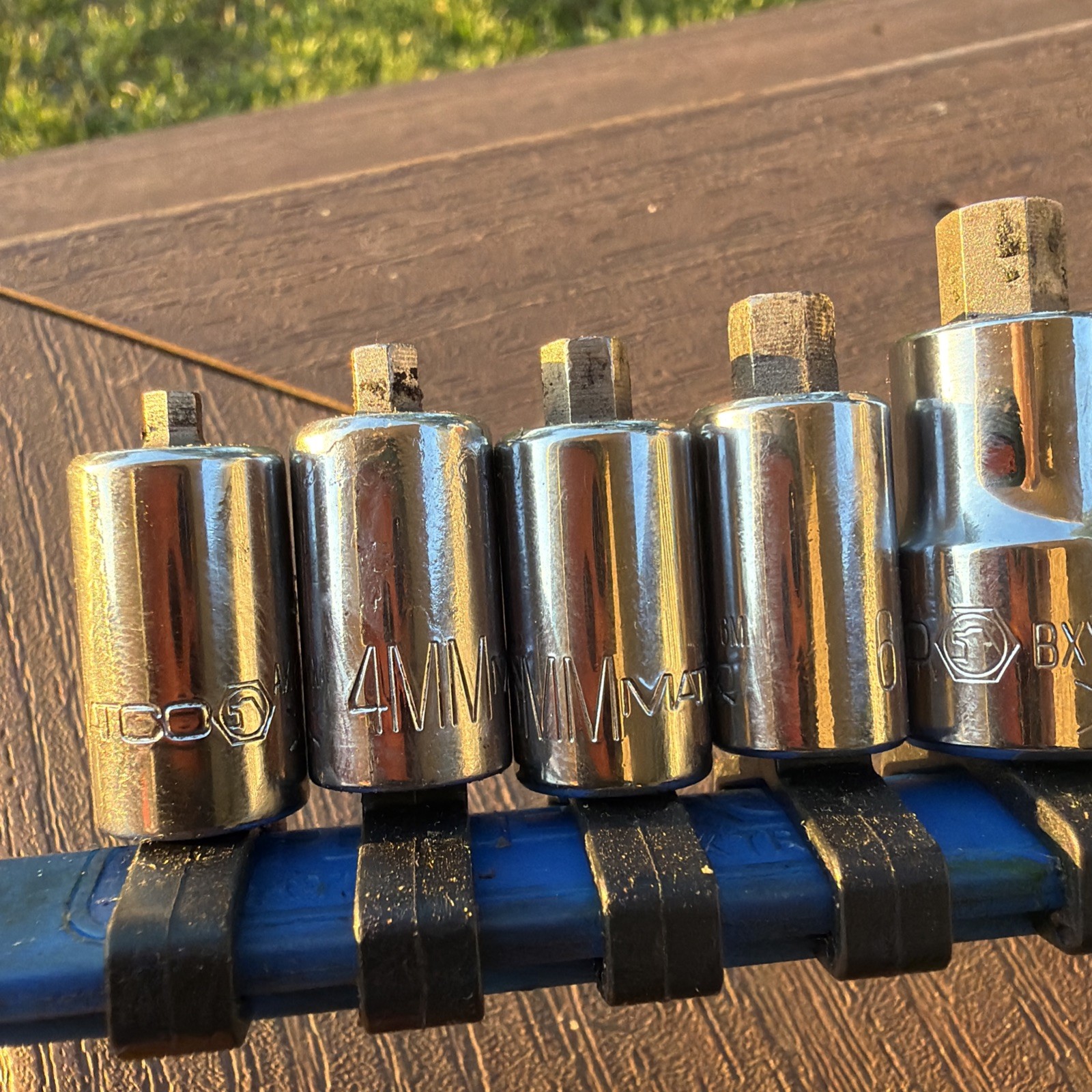 MATCO 8 PIECE 1/4″ AND 3/8″ DRIVE METRIC STUBBY HEX SOCKET DRIVER SET 3mm-10mm