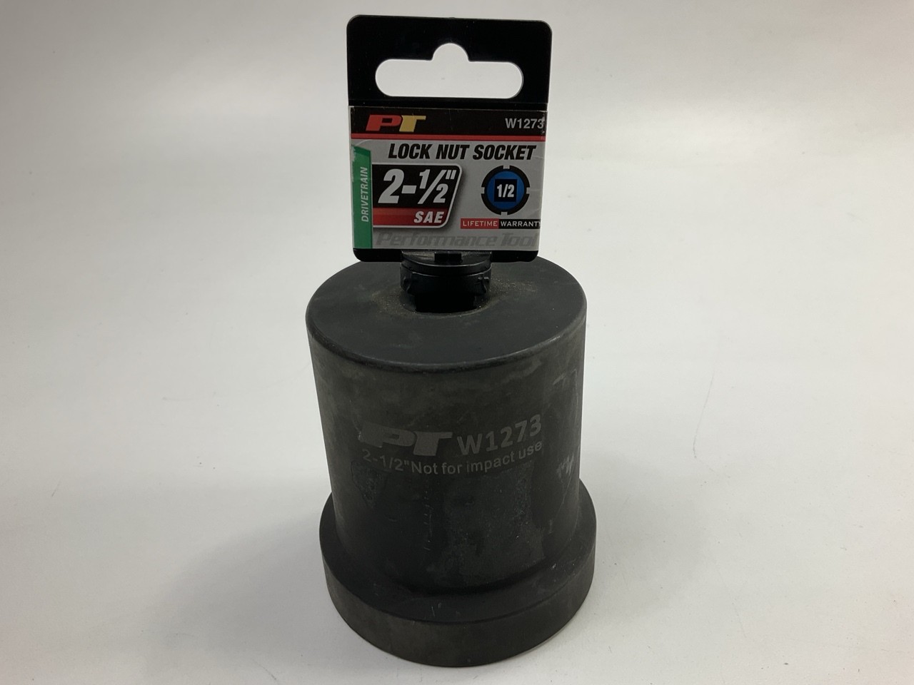 Performance Tool W1273 2-1/2-Inch 4 Wheel Drive Lock Nut Socket – 2-1/2″