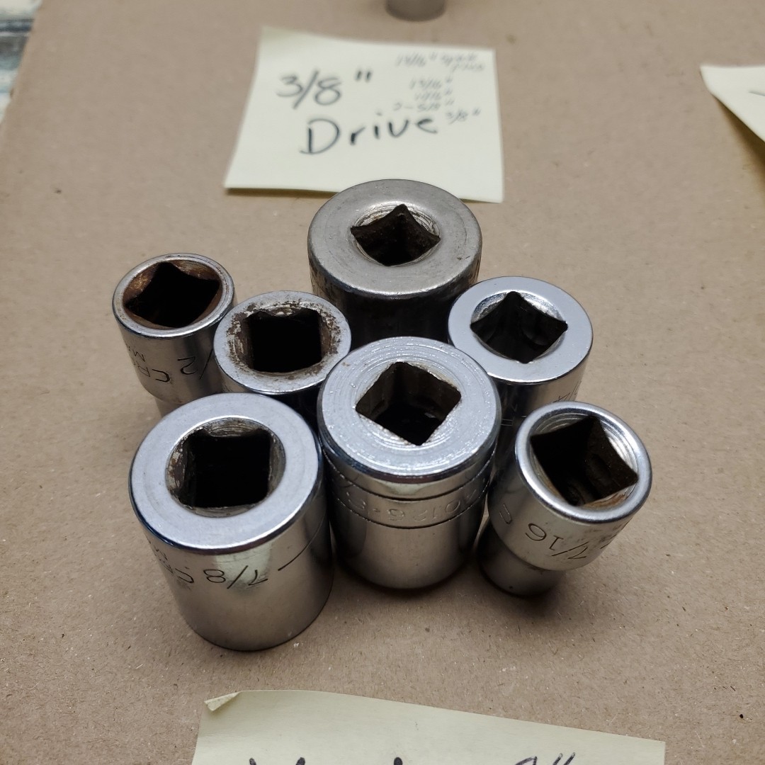 Mixed Lot of 14 Craftsman Blackhawk and SK sockets see pictures