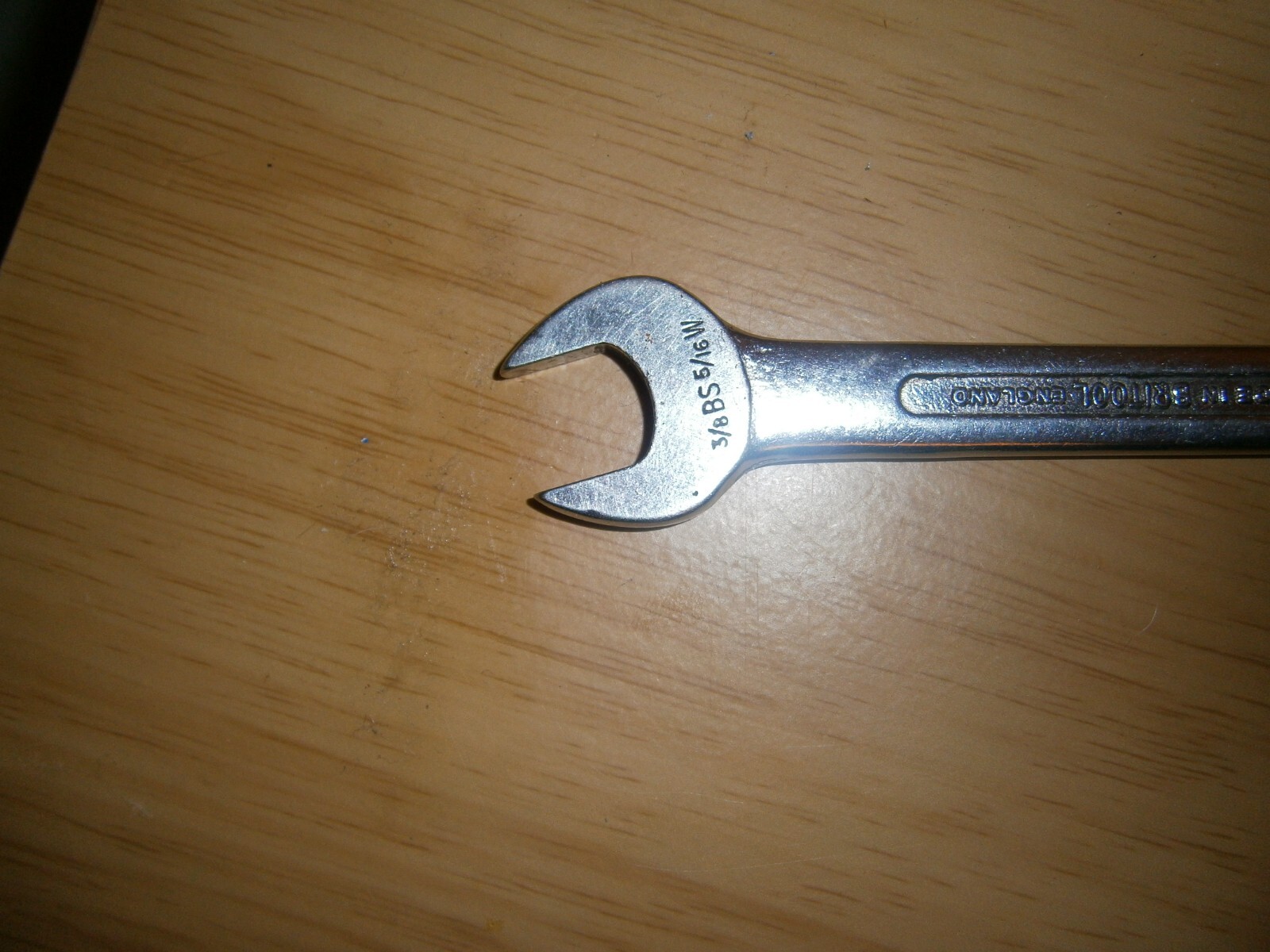 Vintage silver tone spanner. 3/8BS 5/16W & 5/16BS 1/4W ends (E6a)