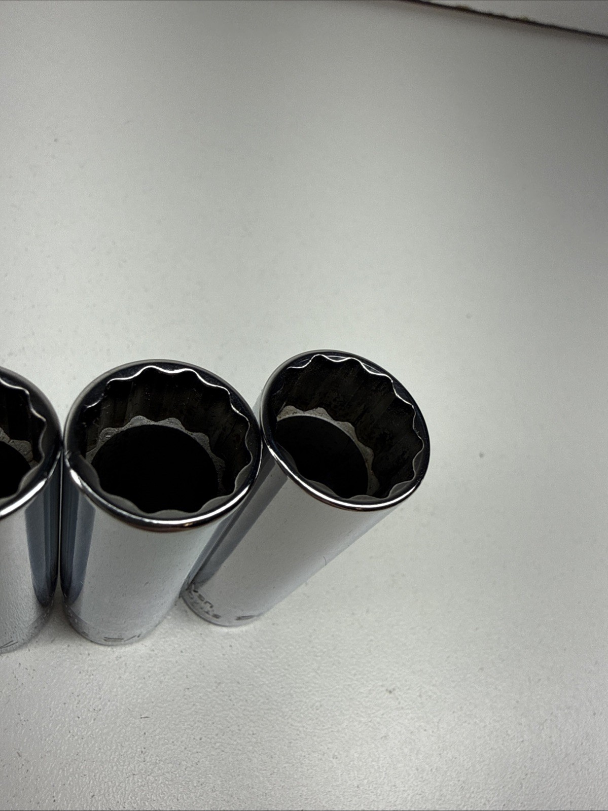 Snap-on Tools 1/4″ Drive SAE Deep 12 POINT Chrome Socket Set 110STMDY VERY GOOD