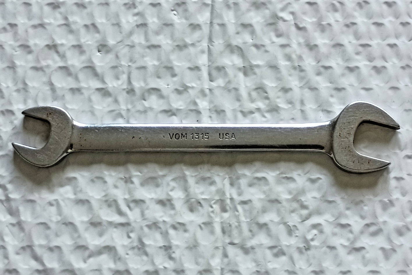 SNAP ON VOM1315, 13MM. x 15MM. DOUBLE OPEN-END WRENCH, 6.5″ LONG.