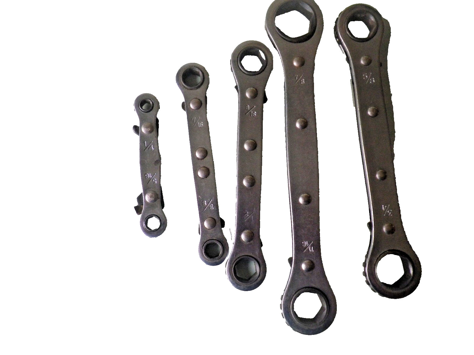 5 Piece Champion Ratcheting Box End Wrenches 1/4′ thru 7/8″ Push butto Reversing