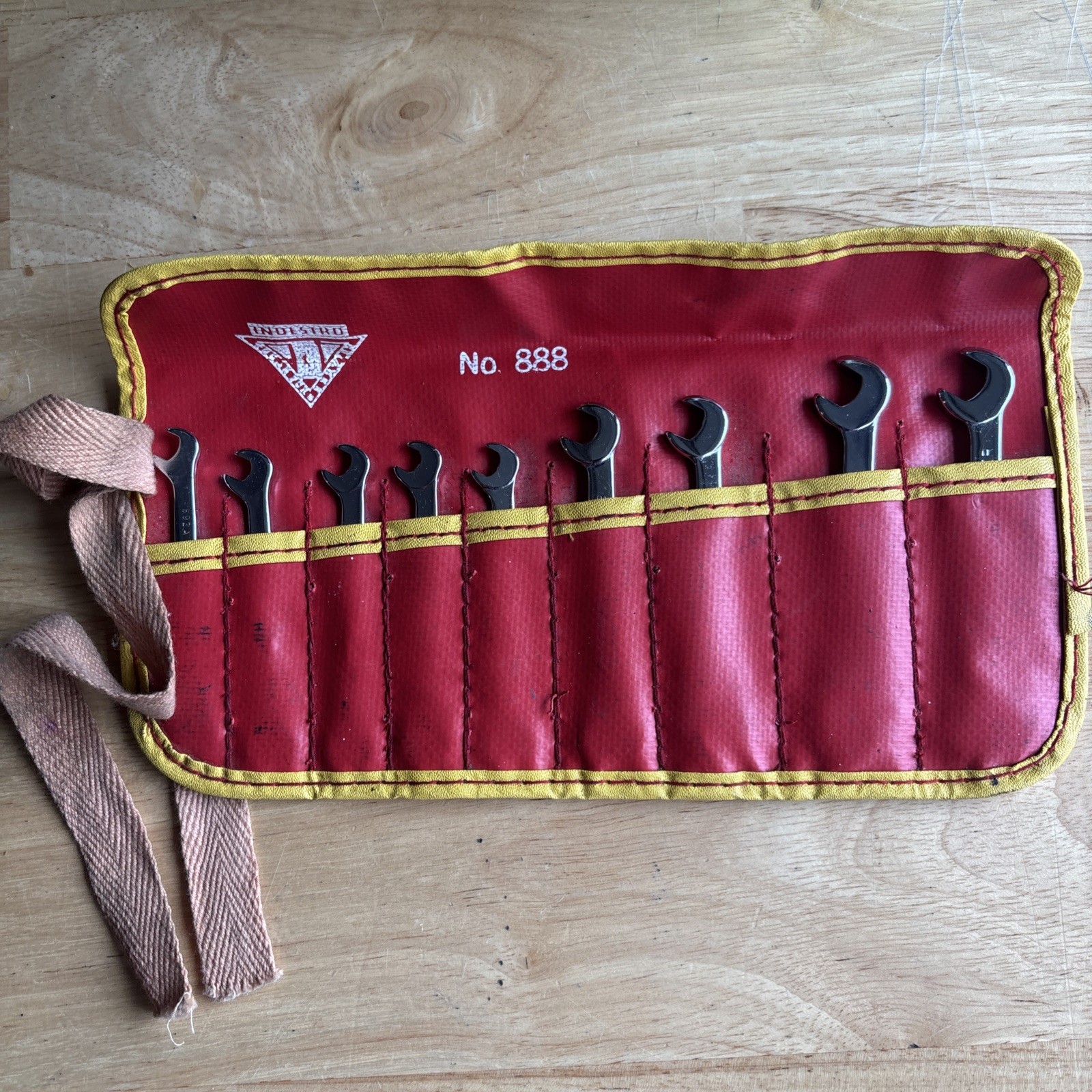 Indestro Super SAE 4 Way Angle Open End Ignition Wrench Set No. 888 Vtg USA READ