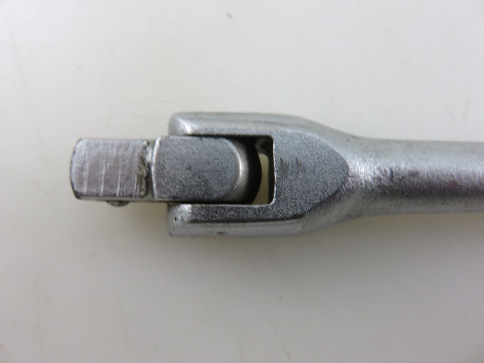 Husky CB51 3/8″ Dr. Breaker Bar 10″ Long Knurled Handle Vintage USA