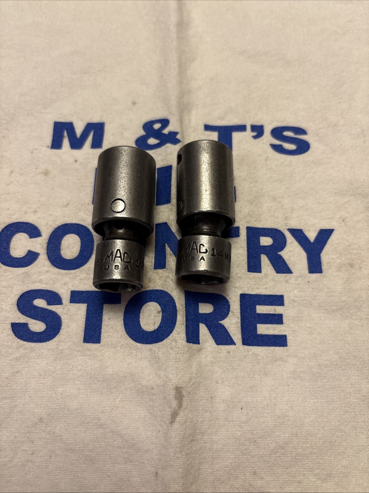 Mac Tools 3/8″ Drive 2pc 6pt Universal Swivel Sockets XUP6 12MM 14MM