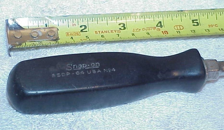 Snap-on Tools USA SSDP64 No. 4 Phillips Screwdriver Hard Black Handle Used