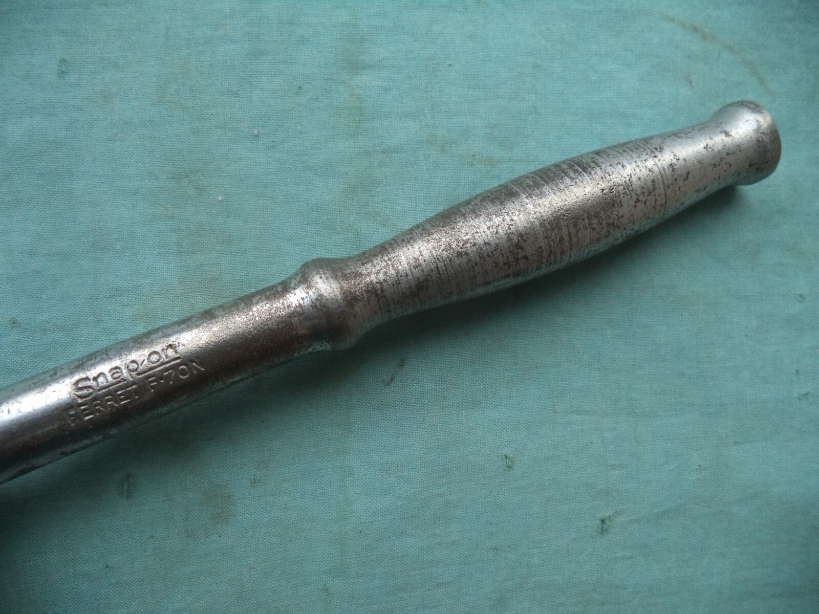 SNAP ON VINTAGE 3/8″ DRIVE FIXED HEAD RATCHET #F-70N RARE !
