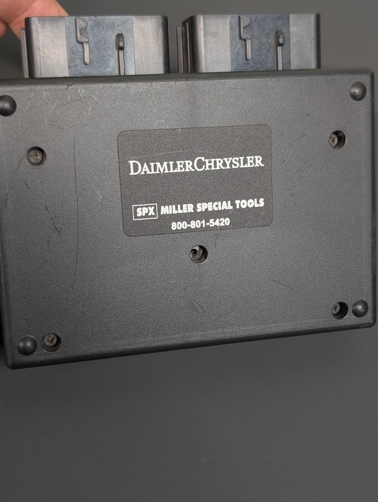 Miller Tool 8443-32 Right And Left 32-Way SRS Load Tool Adapters