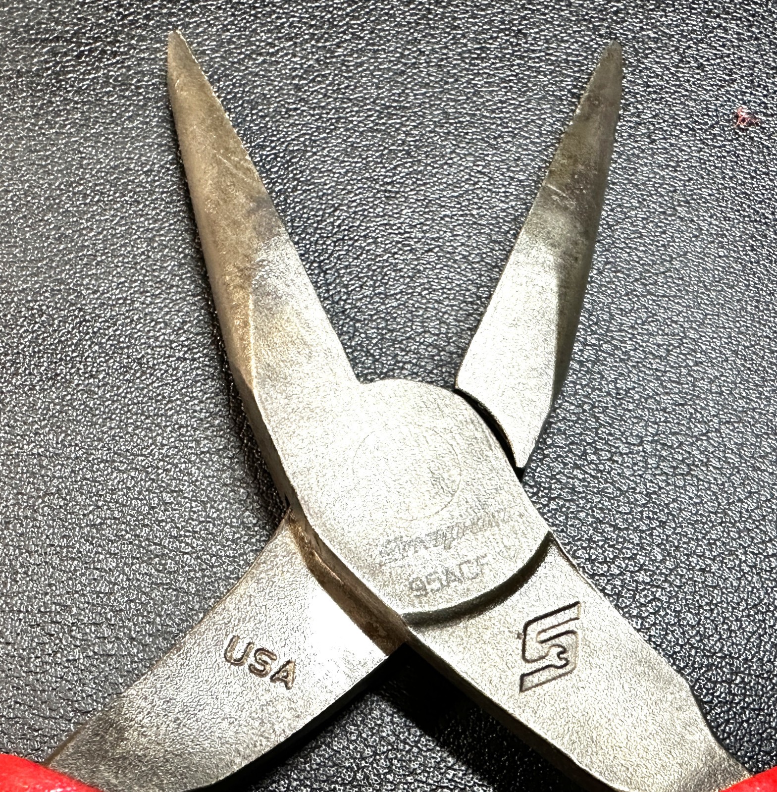 SNAP ON 95ACF 6″ Talon Grip™ Needle Nose Pliers (Red) USA