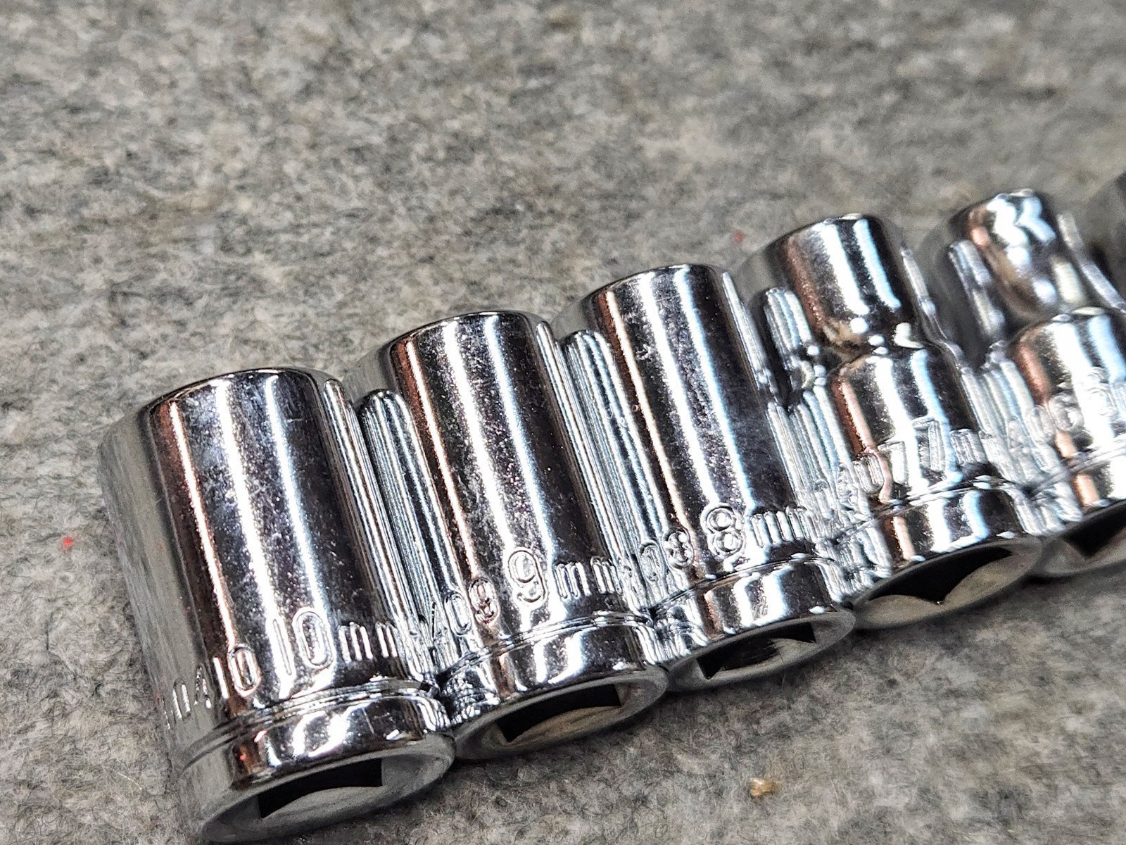 TAT Tools 1/4 Drive 6 Point Metric Socket Set 4.0mm-10mm 9 Piece «Off the shelf»