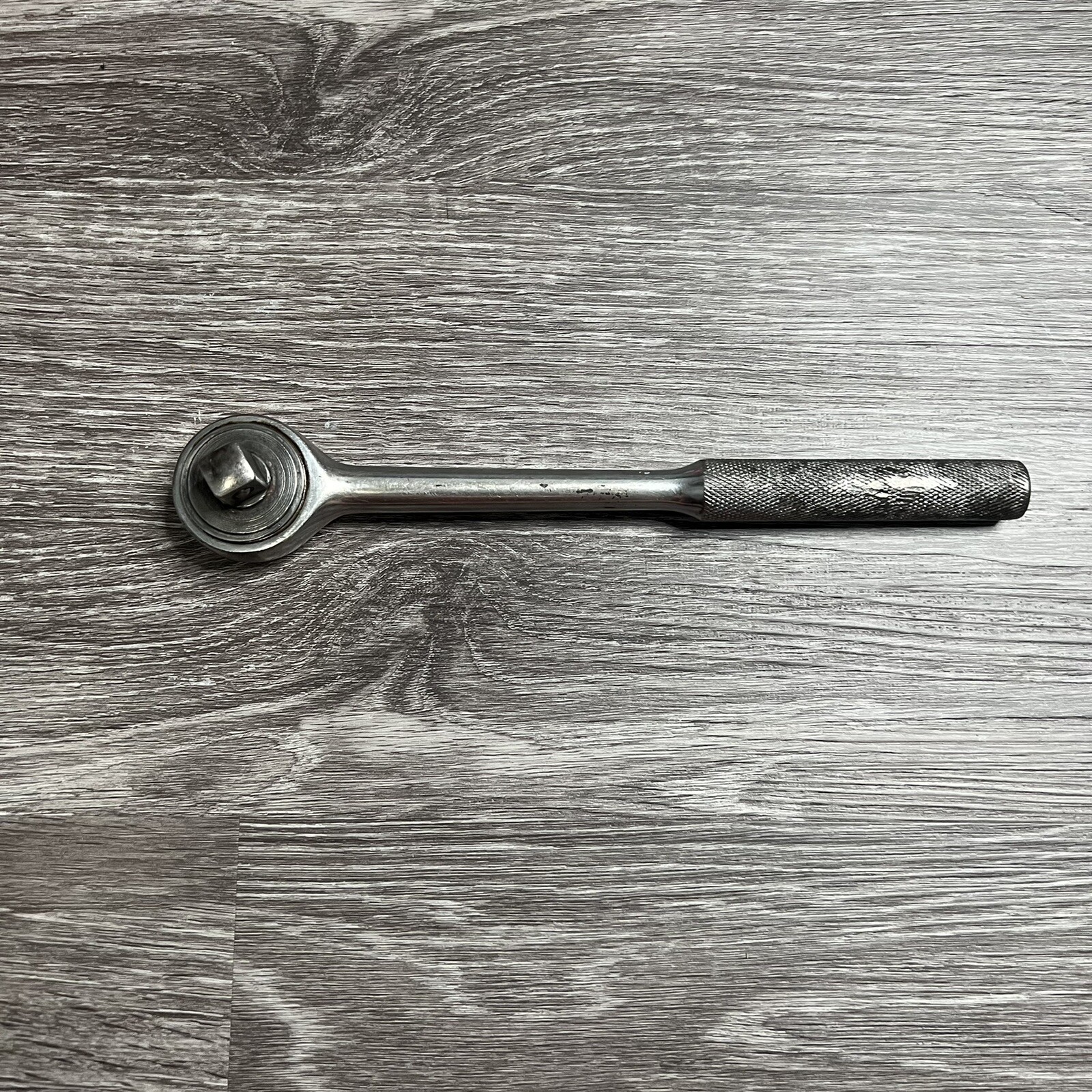 Challenger USA 1/2″ Drive Hand Tools Ratchet, 10″ Length, Knurled Grip, 1660-2