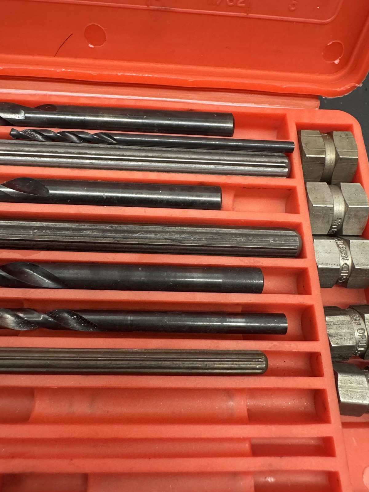 Blue Point Screw Extractor Set E-1020 Partial Set