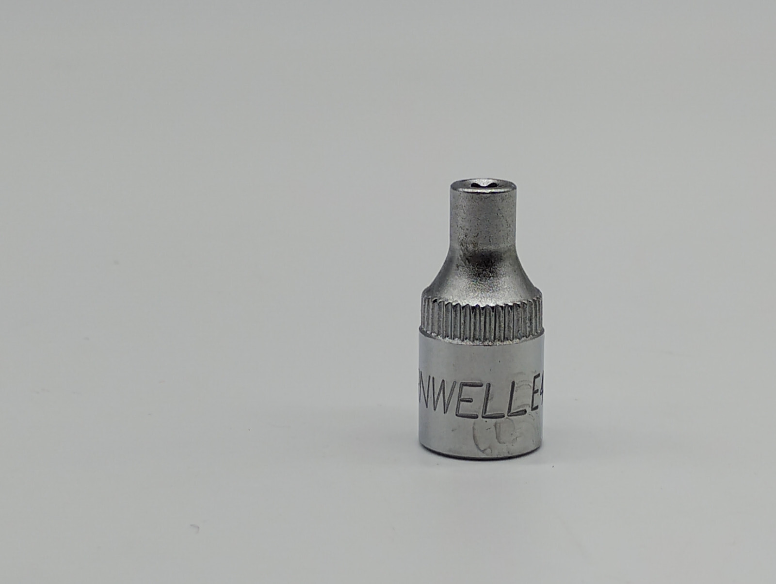 Cornwell E4 Inverted External Torx Star Socket 1/4″ Drive CRV
