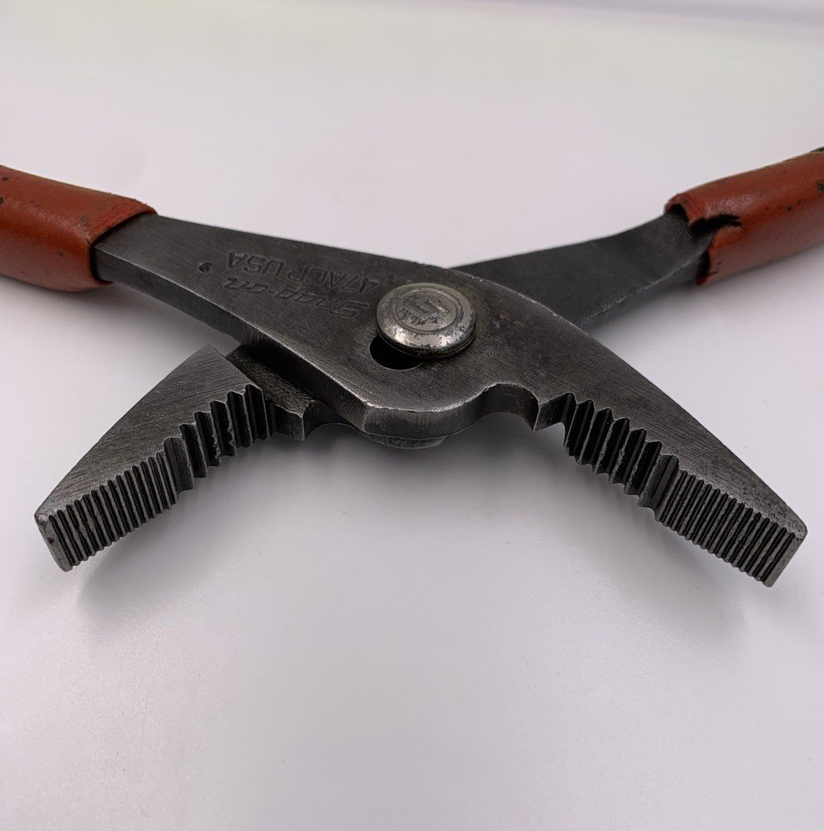 Snap On Tools USA -RED- #47ACP 7.5” Comb Slip Joint Pliers Soft Grip Handles