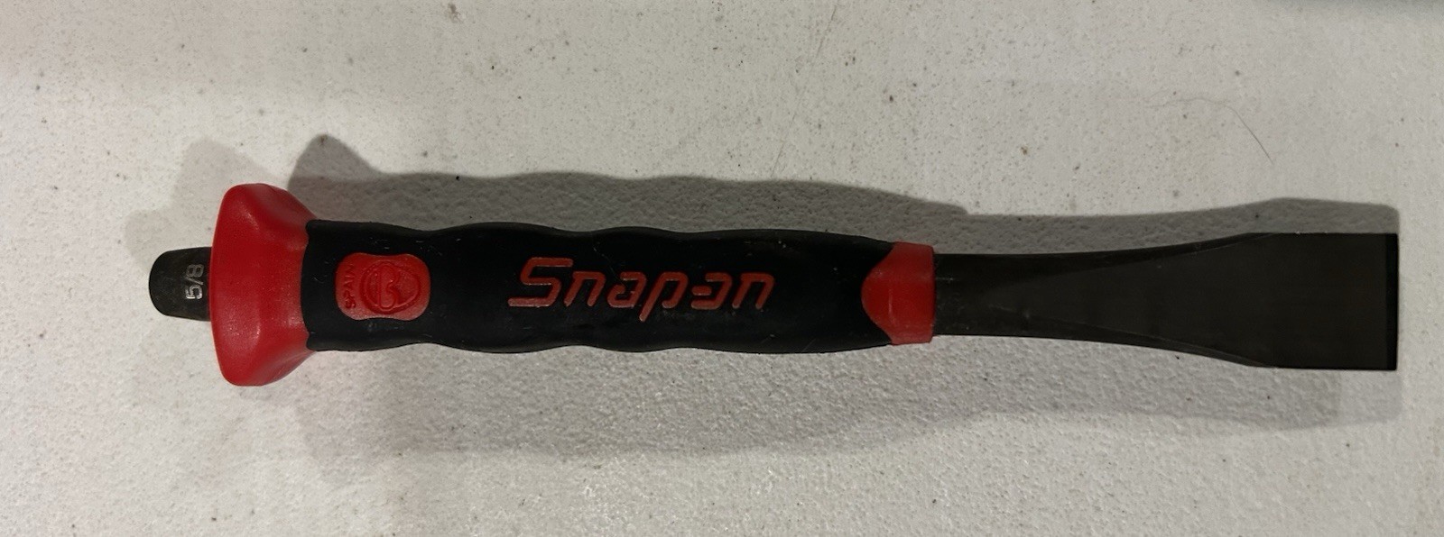 NOS Snap On Tools PCSG820 RED Soft Grip 5/8″ Flat Edge Chisel SPAIN