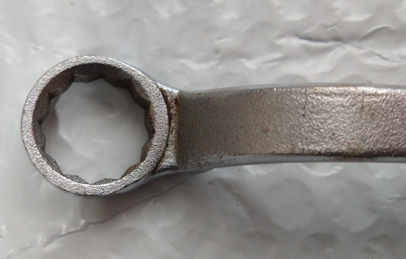 BLACKHAWK TOOLS BW1212, 5/8″x11/16″ DBL BOX WRENCH, 10″ LONG, 12 POINT.