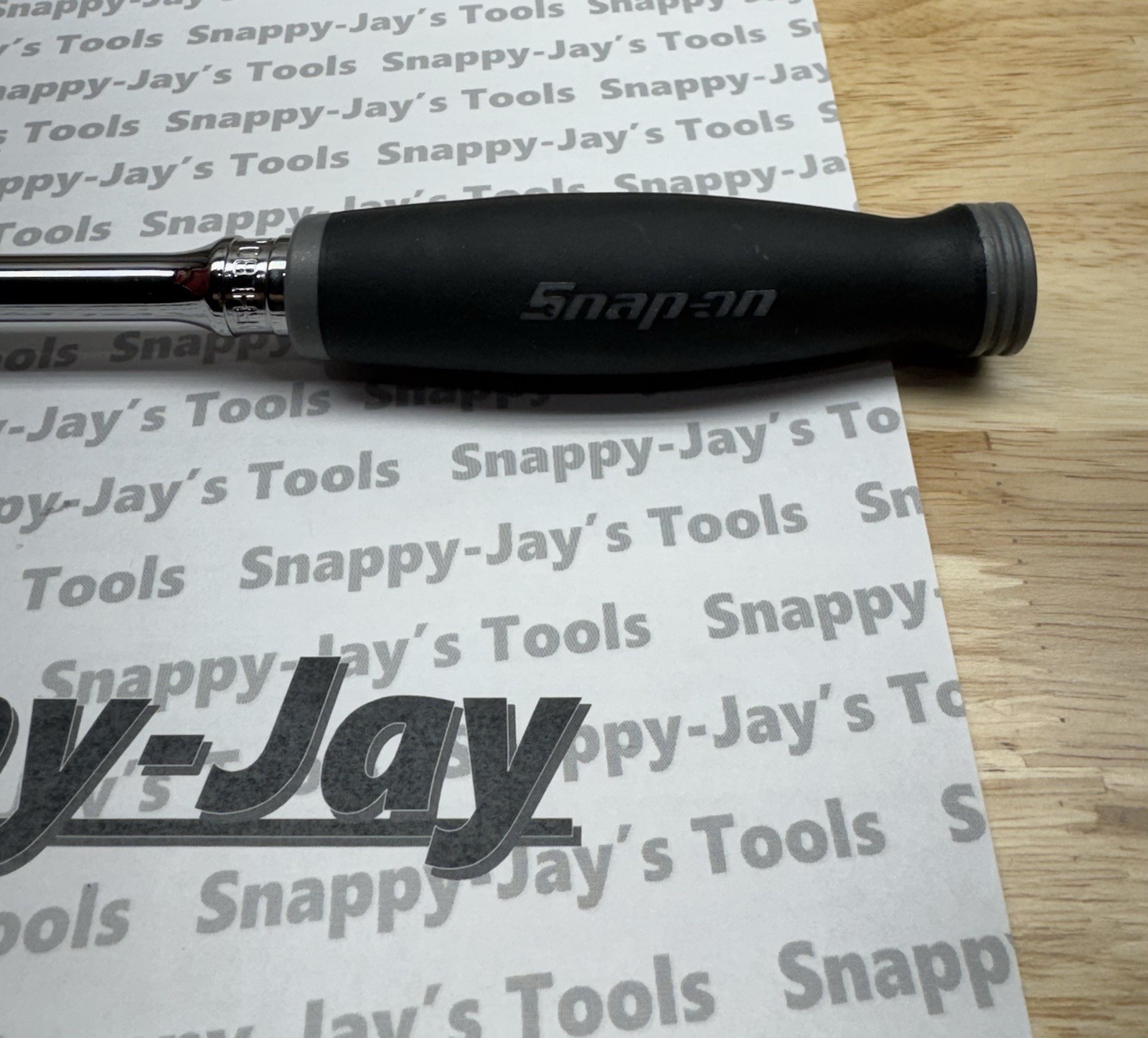 Snap-on Tools USA NEW 3/8″ Drive DARK TITANIUM Soft Grip LONG Ratchet FHL80DT
