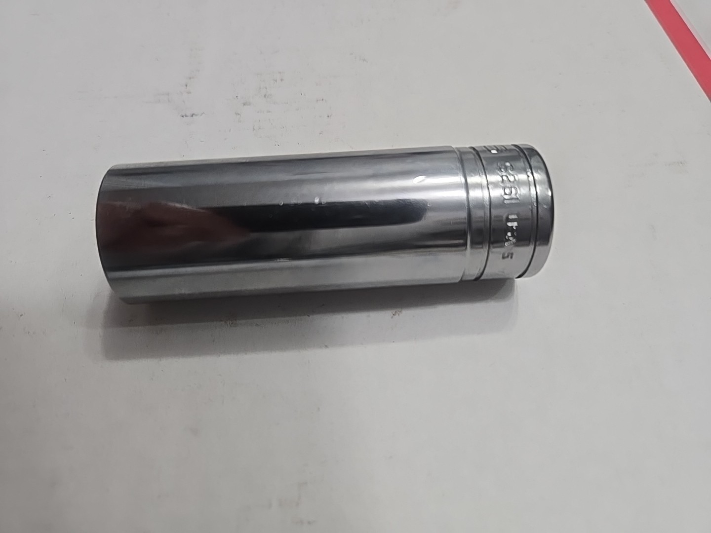 NEW Snap-on Tools USA 1/2″ Dr. Chrome 12-POINT SAE 13/16” DEEP Socket S261