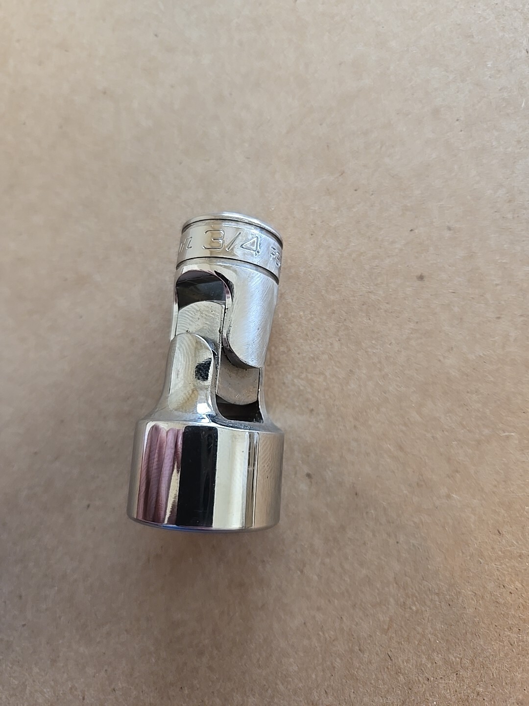 Snap On 3/8″ Drive 3/4″ 6PT Chrome Universal Swivel Socket FS24B