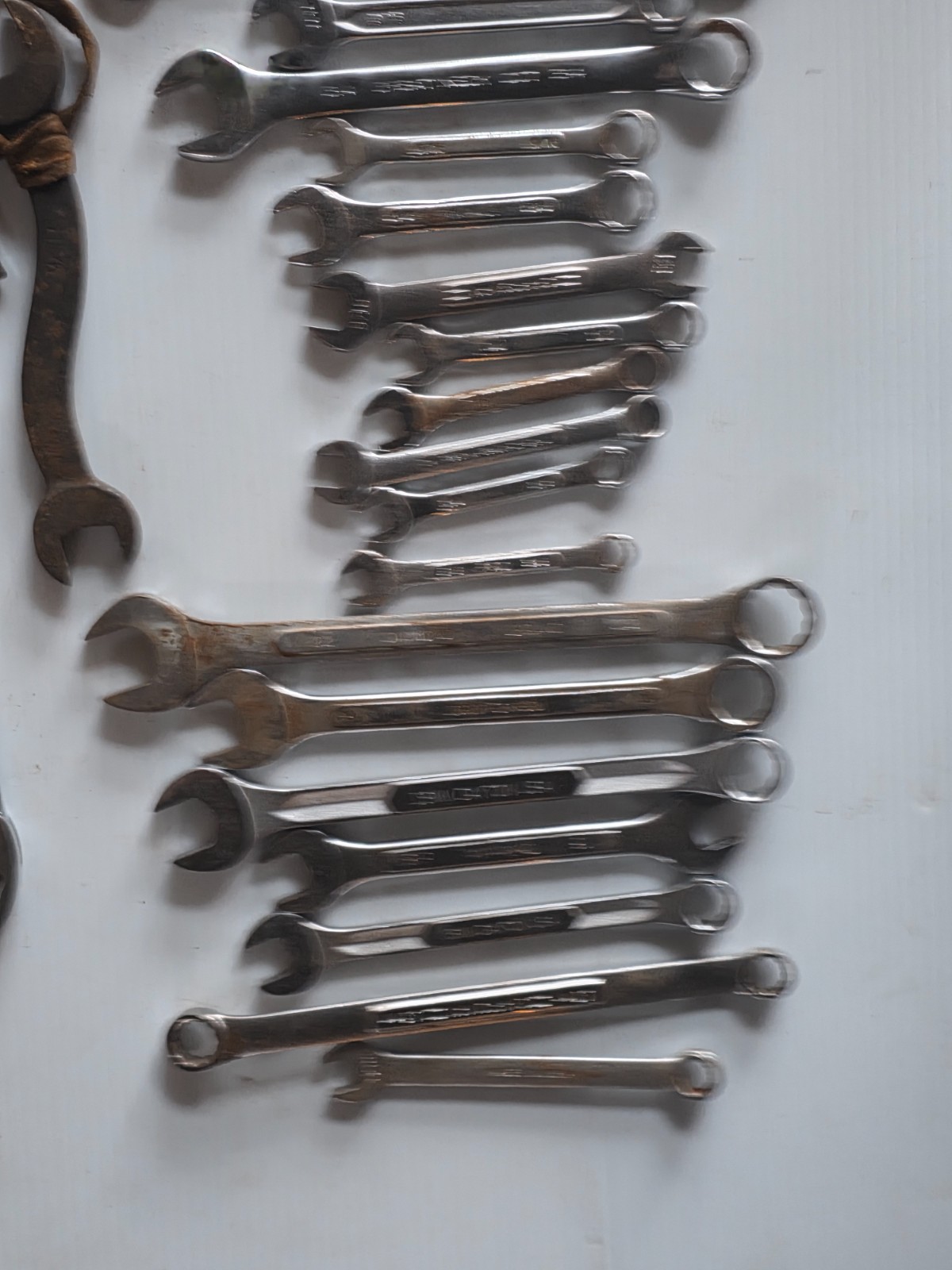 lot of 30 assorted wrenches 12- 22 mm metric 3/8 – 1 SAE