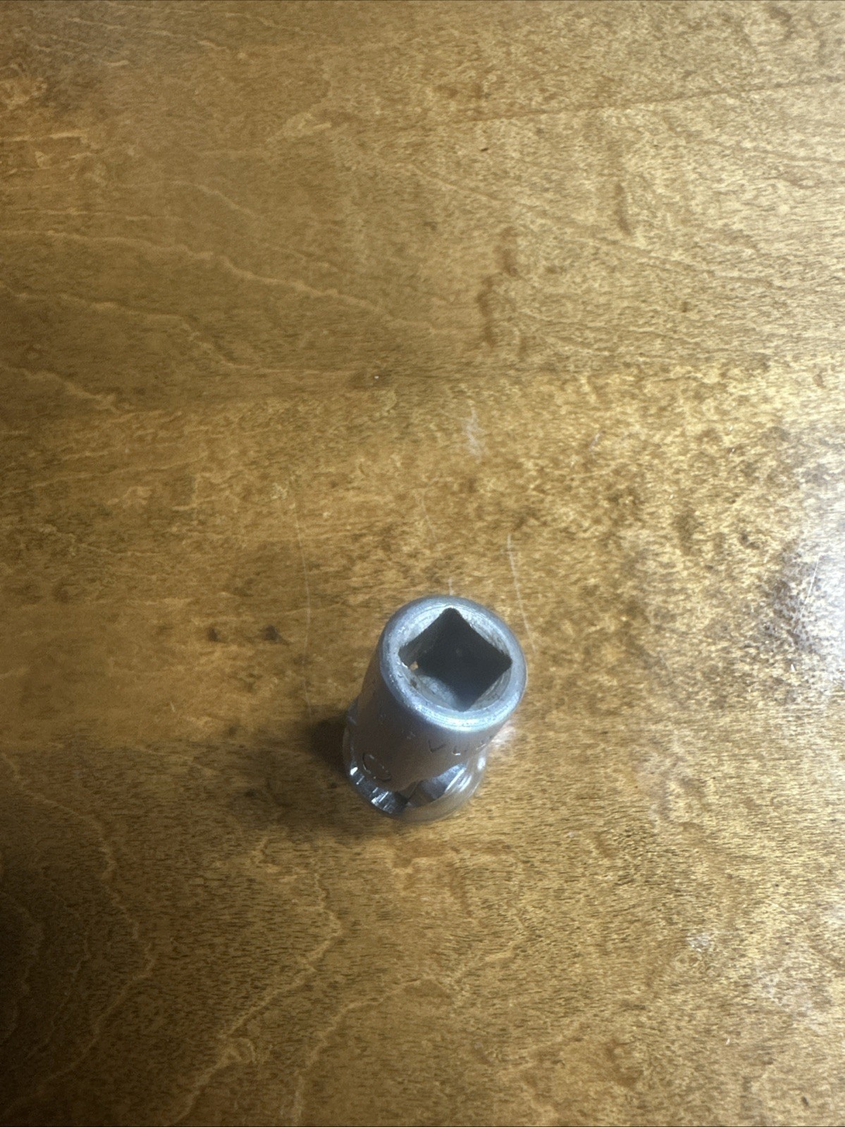 Snap On FVU20 5/8″ Universal Swivel Socket 3/8 Drive 12 point USA