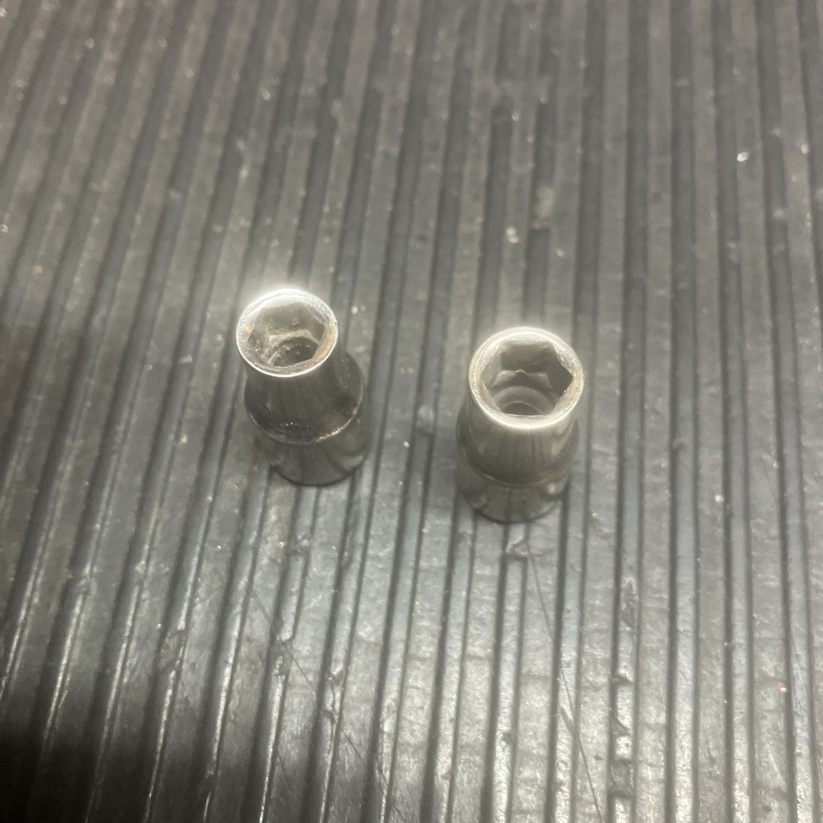 Craftsman 1/4” & 7/32” 1/4” Drive 6 Point Sockets In Good Condition
