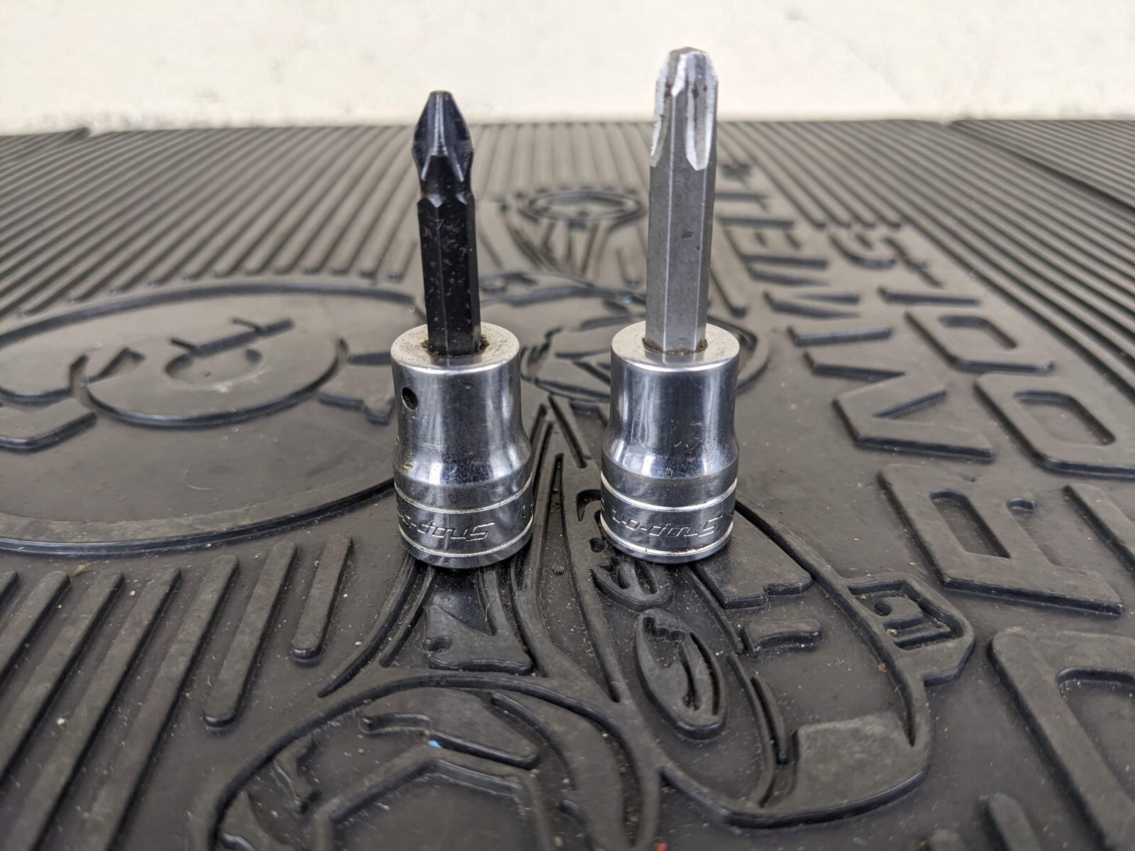 #bg291 Snap-On Tools 3/8″ Drive FP32 FP22 No. 2 3 Phillips Screwdriver Sockets