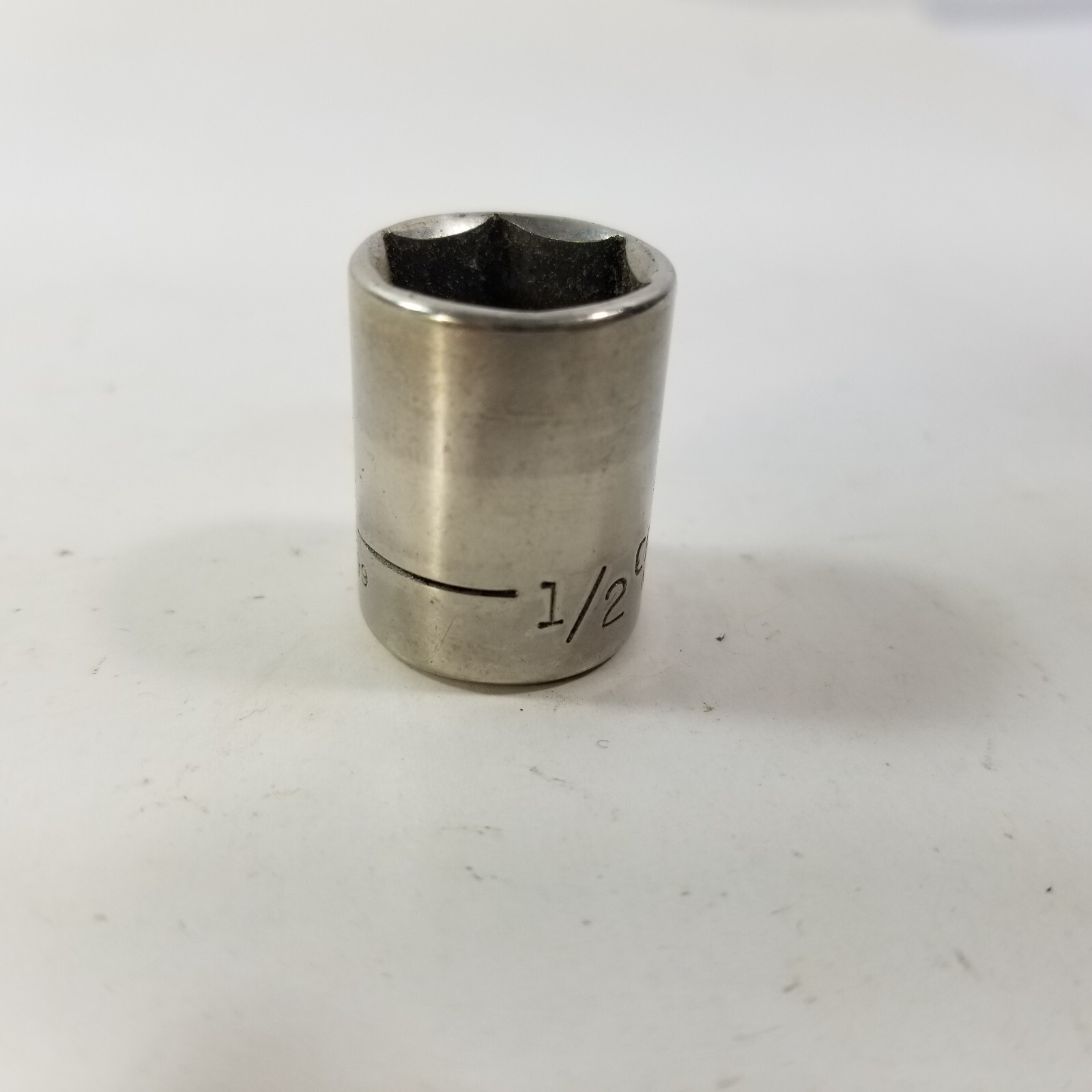 Craftsman USA 1/2″ 6 Point 1/4″ Drive Shallow Socket 43499 Inverted G Series