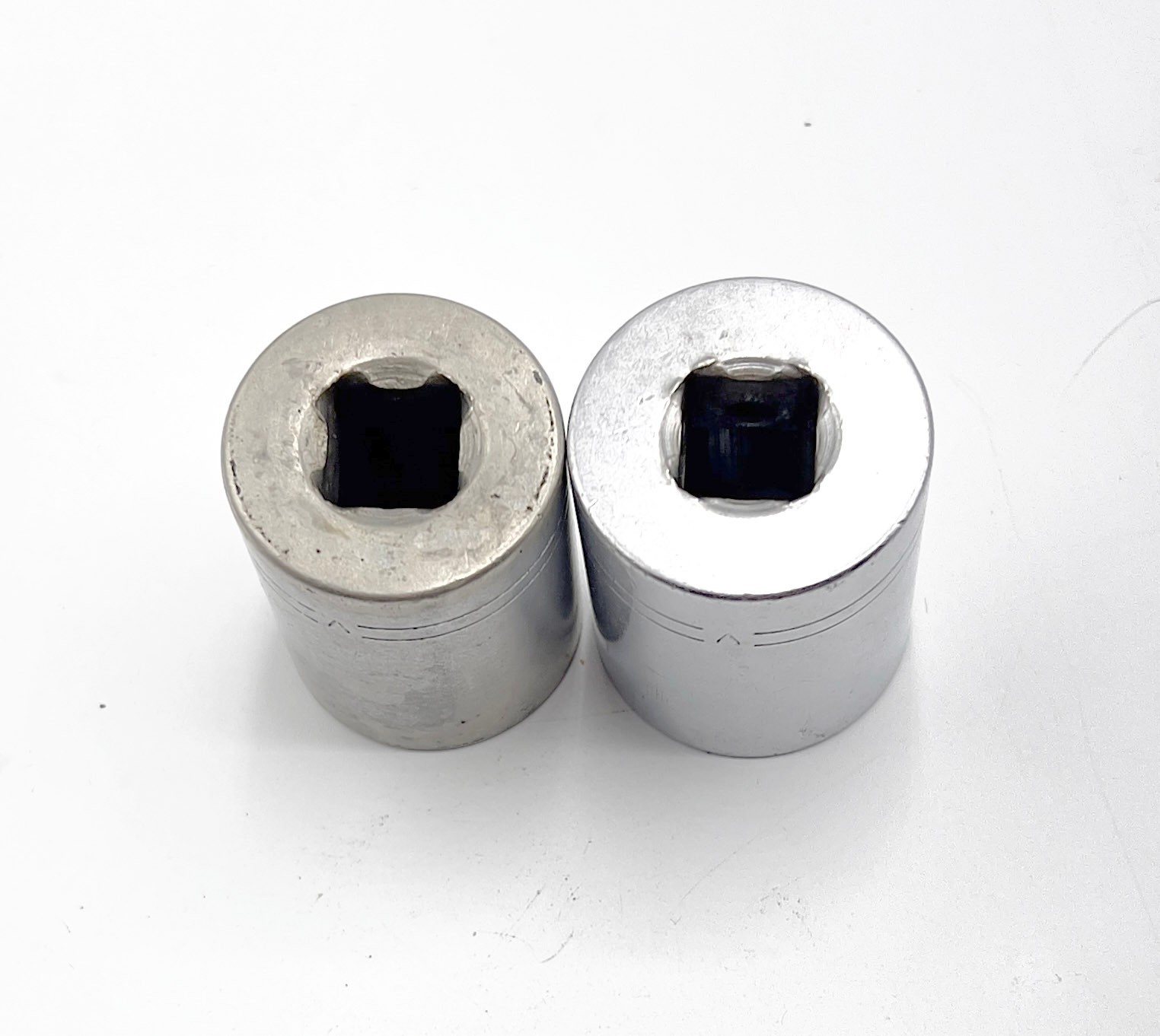 Craftsman 1″ + 1-1/16″ 12-Point, 1/2″ Drive, Shallow Socket Pair =V= Series