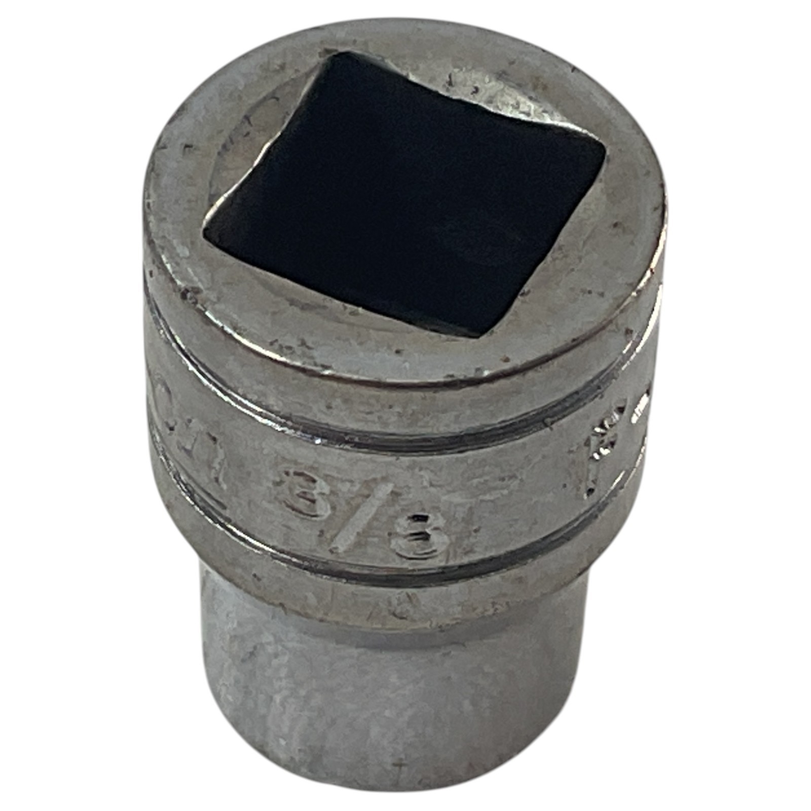Snap-On Shallow Socket 3/8″ F121 3/8″ Drive 12 Pt Chrome As Pictured Mechanic